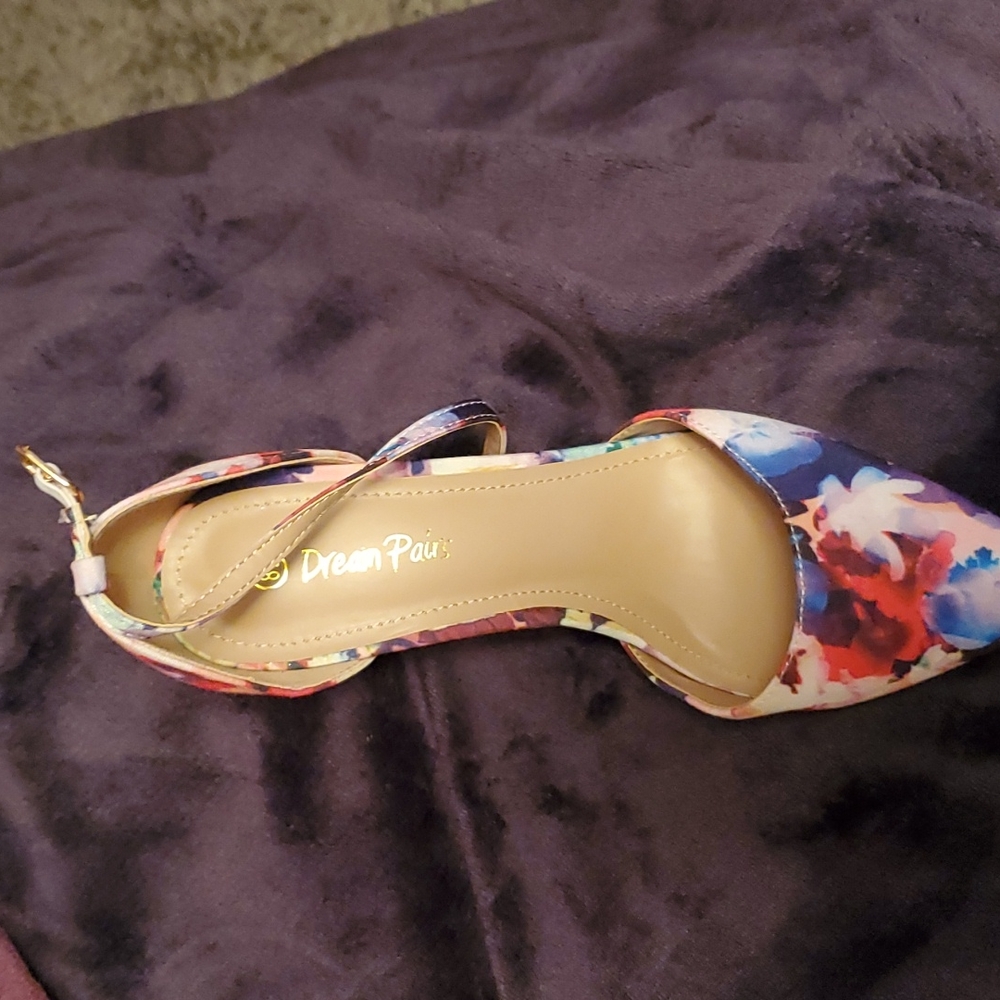 Floral heels - Picture 2 of 5